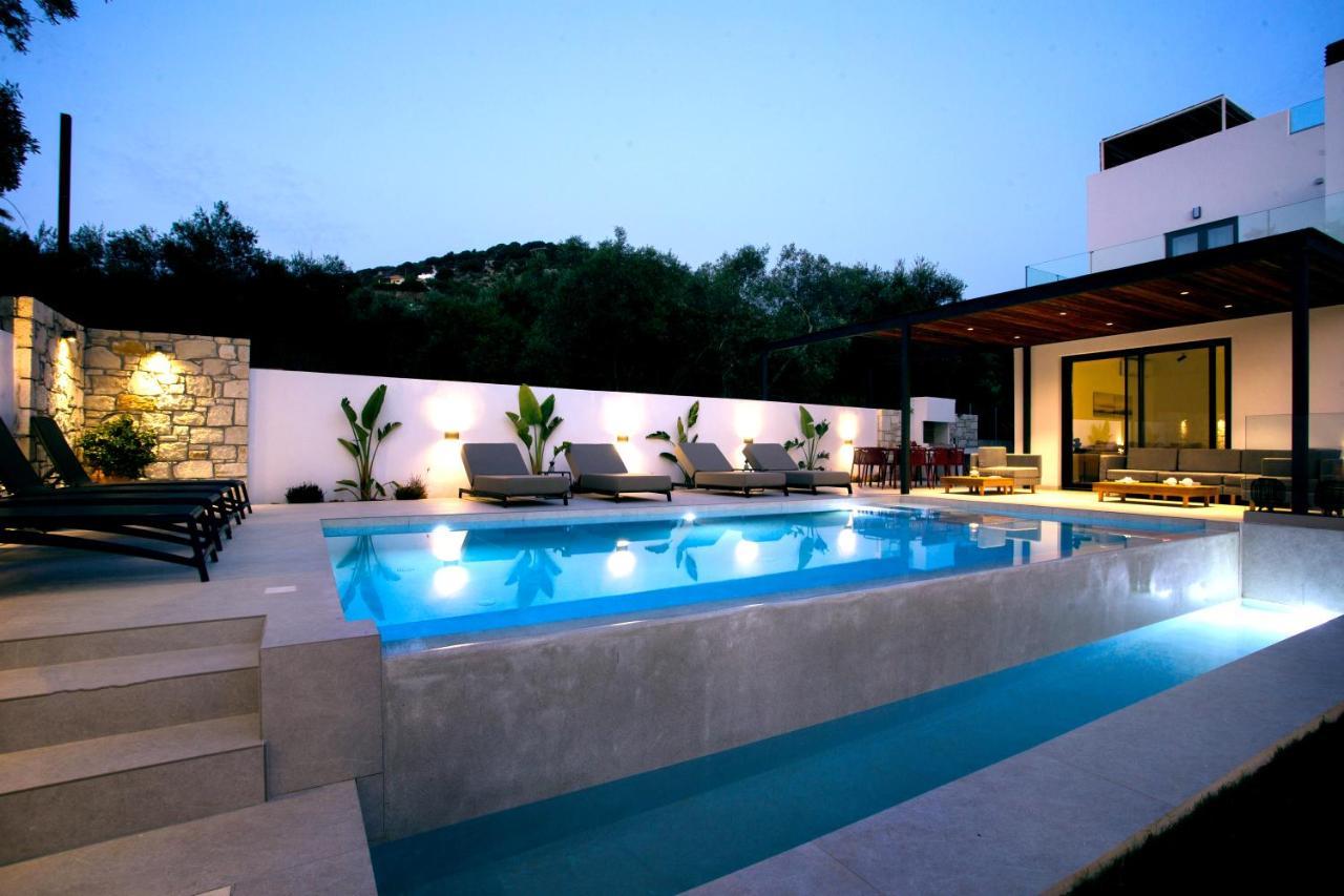 Avrilia Seaside Villa Heated Pool Almirida Buitenkant foto
